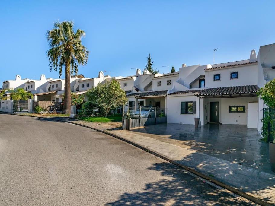 Vilamoura Family House ภายนอก รูปภาพ