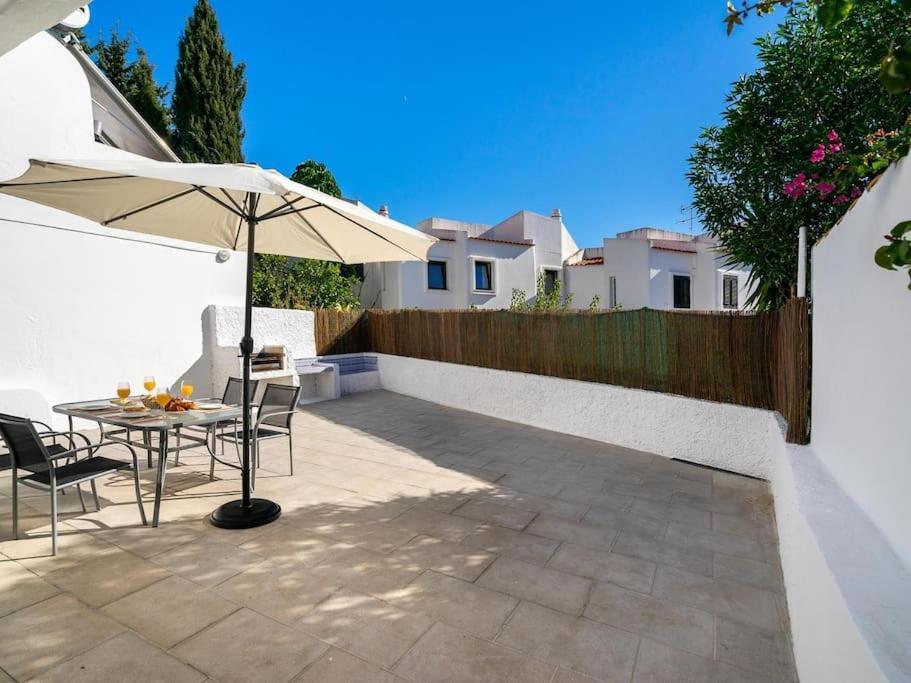 Vilamoura Family House ภายนอก รูปภาพ